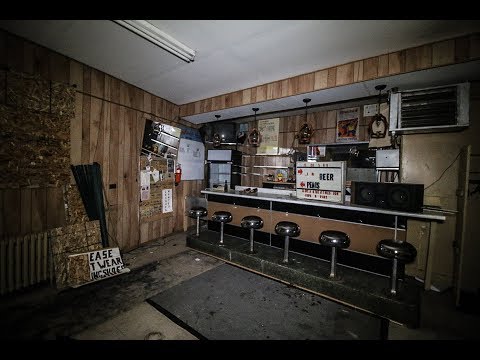 (TIME CAPSULE) Exploring Abandoned 1960s Bowling Alley Everything left behind Frozen in Time