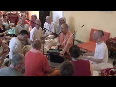 HH Bhaktivaibhava Swami - kirtan 09.05.2015
