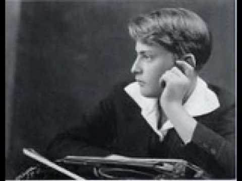 Yehudi Menuhin (1916-1999) plays Wieniawski Scherzo-Tarantelle Rec.1932 A.Balsam (piano)