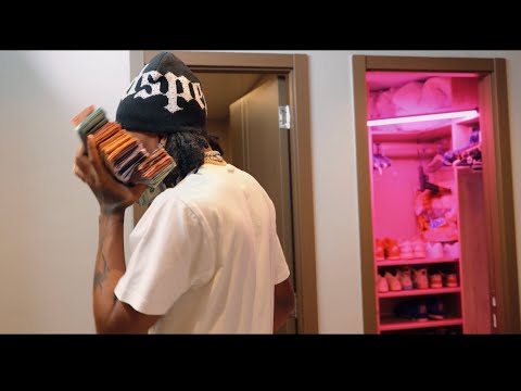 LIL NAAY - PERFECT 🕷️❌ CHAEL produciendo ( VIDEO OFFICIAL )