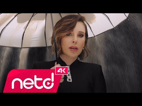Funda Arar - Bakma Bana Öyle