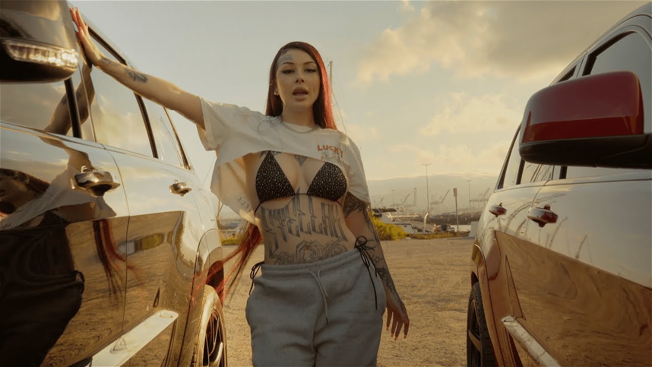 Lady XO — Too Loud