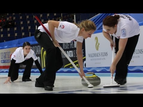 CURLING:World Women's Chp 2013 - Draw 1 DEN-CHN