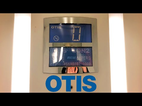 Neat 2003 Otis Gen2 Mrl Traction Elevator @ apartements - Bar-le-Duc, France