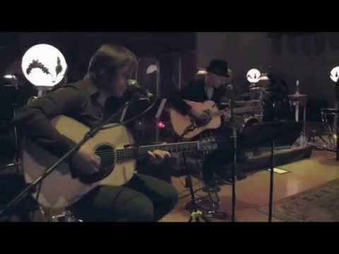 Skunk Anansie - Because Of You [Acoustic live in London]