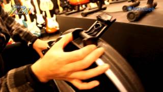 Video thumbnail for SKB 일렉하드케이스 SKB 56 Les Paul용 by BUZZBEE TV