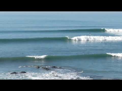 Point Leo fun sets of surf waves