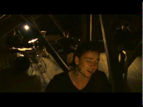 Nanook - Seqinitta Qinngorpaatit