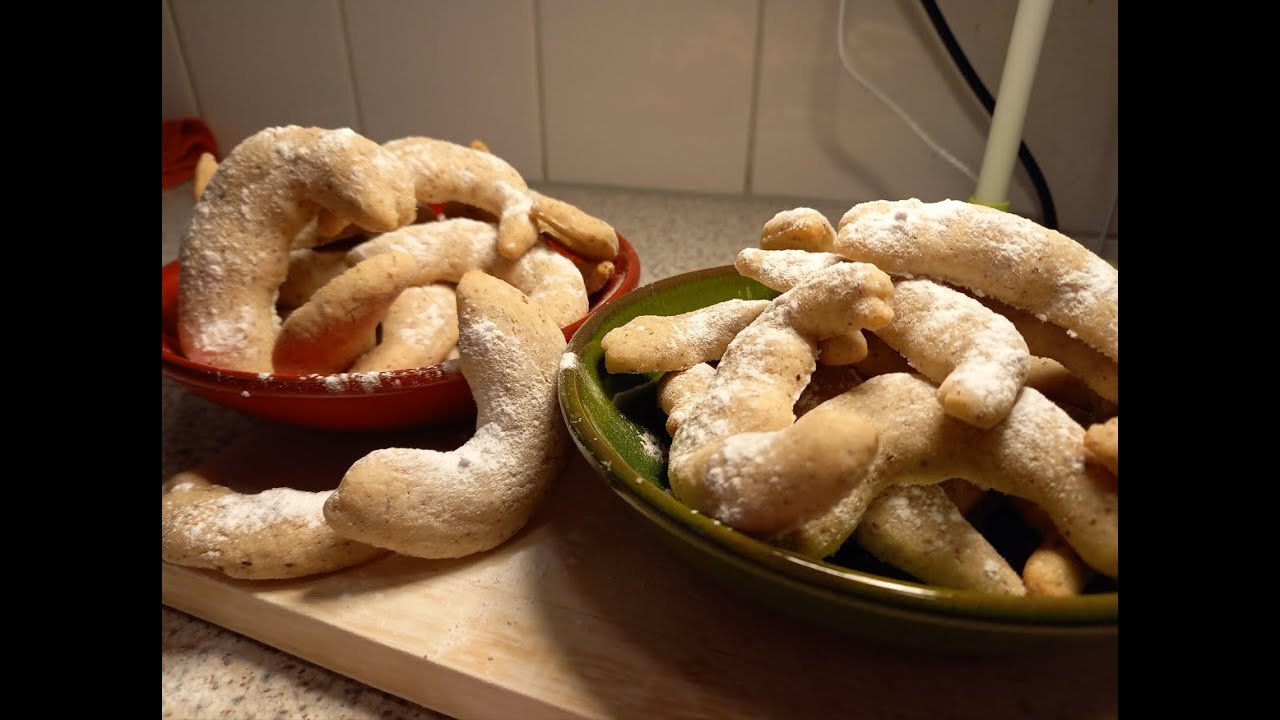 Vanillekipferln Christmas Cookies by subbleds — recipe photo