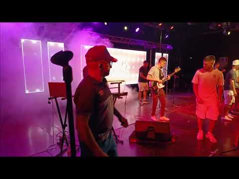 Seguí la flecha Feat RIP Jordaan - Quizás