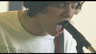 TWIN PEAKS, &quot;FADE AWAY&quot; // Live at the Wilderness Bureau