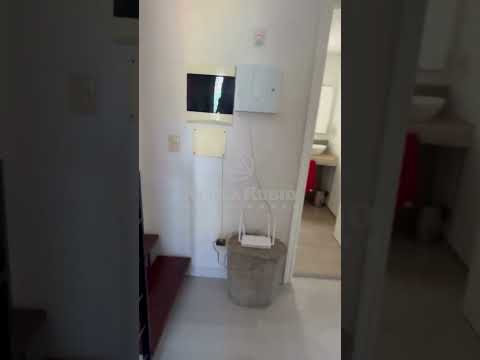 Video de YouTube - Casa en Venta de 2 dormitorios con Patio y Garage en Pocitos, Montevideo