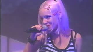 The Mavis's - Cry Live on Australian TV