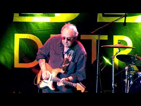 Jimmy Thackery & The BLUESDRIVERS "Rockin' Guitar Fury" FULL LIVE  SHOW! Tremblant Blues Fest 2009