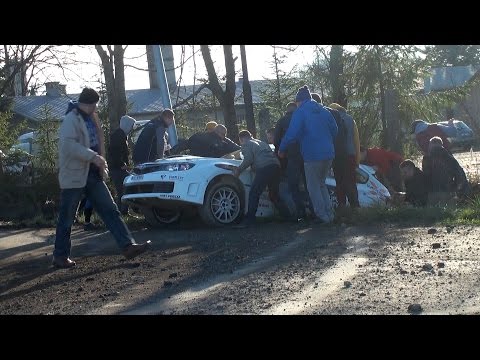 Pytko Dawid / Moskal Dariusz - Subaru Impreza N14 - "SuperOES Mikołajkowy" Tuchów 06-12-2015
