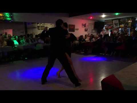 Leonel Di cocco y Carolina Giannini - La Bruja Darienzo