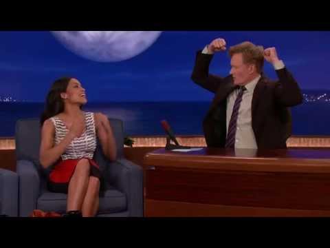 Rosario Dawsons "lamest" joke (Conan 2014.03.26)