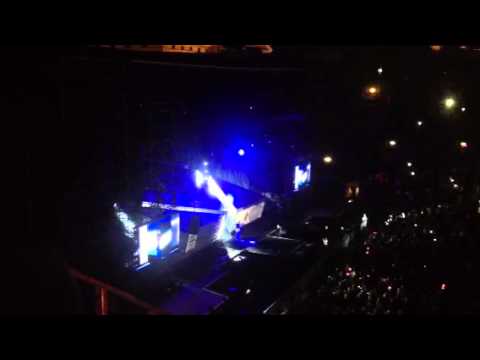 Inizio concerto eros arena di Verona 2013