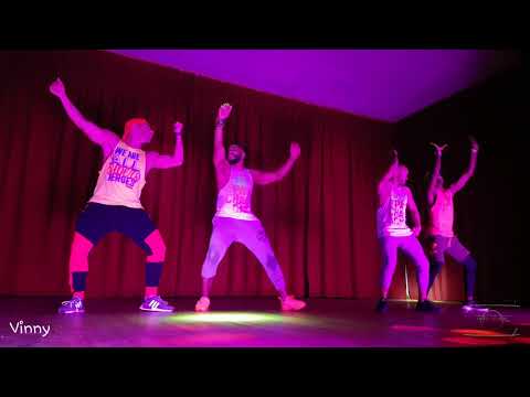 Zumba Twinz Alixe et Marie avec la French Carribean