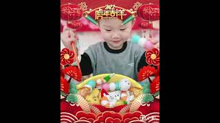 小寶貝過新年，體驗圍爐
