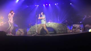 Frero Delavega - À l&#39;équilibre - Tours