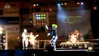 DIOS SALVE A LA REINA   El espectáculo   Living on my own   Con White Queen