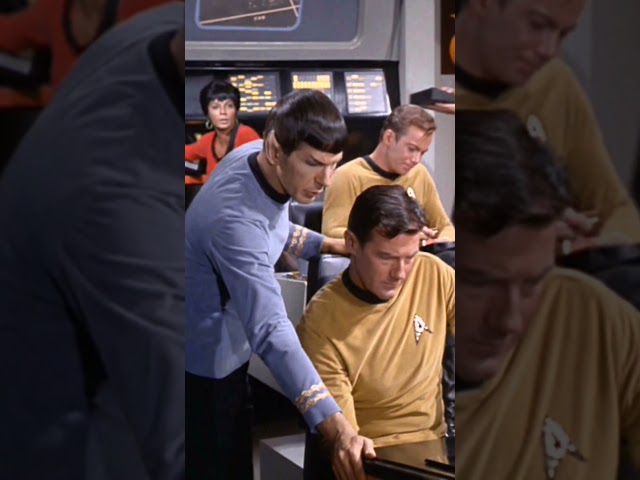Vídeo relacionado con Star Trek Oficial - Vive Mucho y prospera Sudadera con Capucha