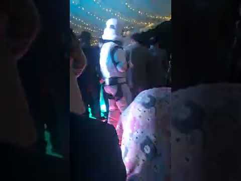 stormtrooper bailando tu sicaria