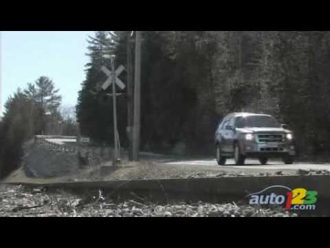 2008 Ford Escape Review by Auto123.com