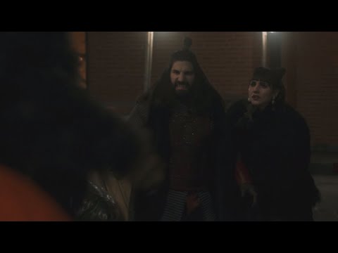 What We Do in the Shadows CLIP | Season 1x3 | Nandor vs. Werewolf (Toby)