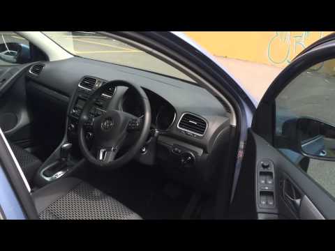 VW Golf 90TSI Trendline 2011 Exterior and Interior Walkaround