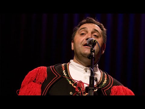 Ludo more - Klapa Maslina [Lisinski]