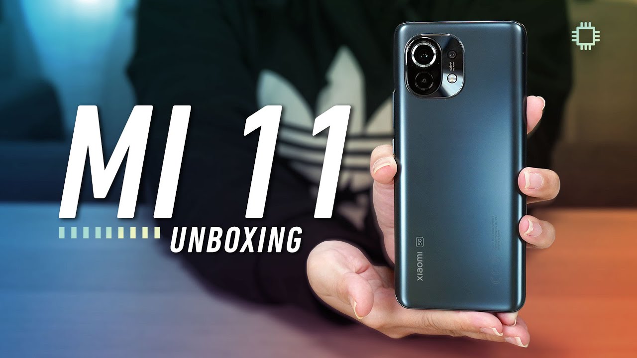 Xiaomi Mi 11 Unboxing: First Snapdragon 888 phone!