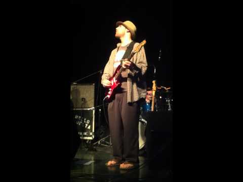 Aaron Tyler Roe w/ Hello Delta - COVER of "Call Me the Breeze"