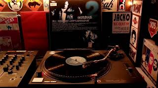 2 In A Room – Carnival (Vargas Brothers Dub) [1995]