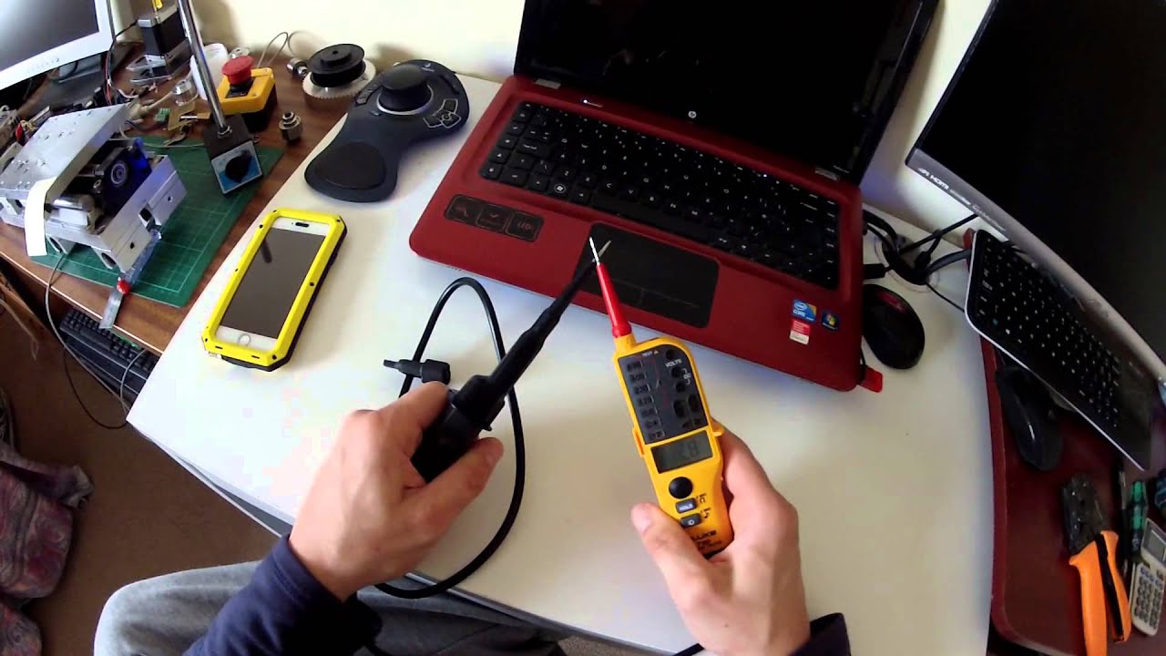 Тестер FLUKE T150  690мА батарейки черный, желтый 0,28кг