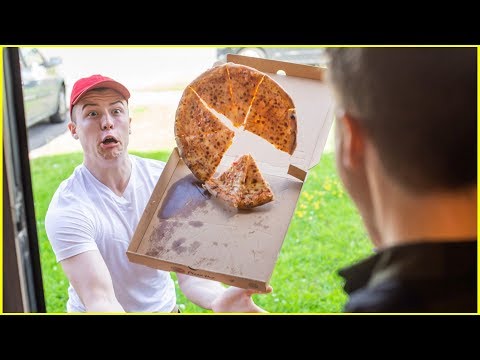I Spent a Day as a Pizza Delivery Man
