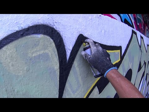 Graffiti Lifestyle #16 - Fireworks, Barcelona satisfying wildstyle , bombing and stickers. POV. RAW.