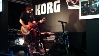 Video thumbnail for Vox VTX 150 Demo @ Messe '11 by MCMUSICALDISTRIBUTOR