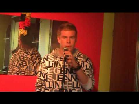 Prom!ze singing ''Behind Blue Eyes'' by Limp Bizkit