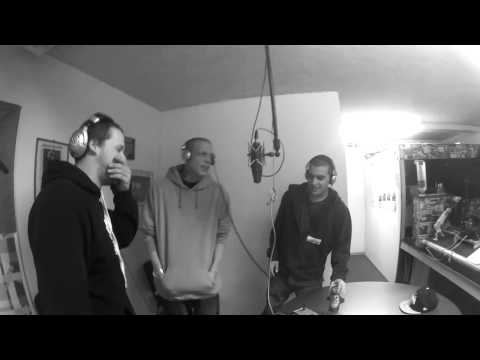 "End2End" - LIVE: Smack, Phumaso & C.mEE - Radio Rabe 95,6 - Session - 12min (Feb. 2013)