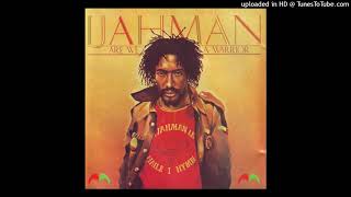 Moulding A Version {Live} - IJahman Levi (Island Records)