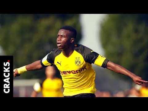 Se burlaron de él por sus 14 años y respondió con estos golazos