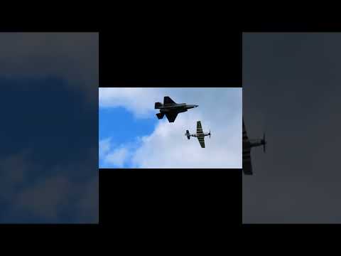 F35 & P51 flying in Formation EAA 22