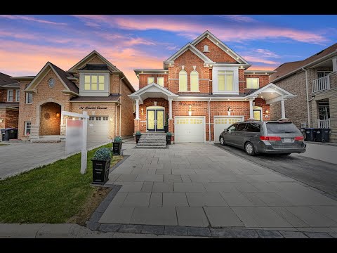 33 Lesabre Crescent, Brampton