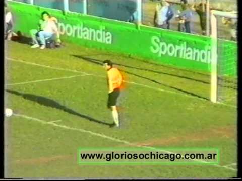 Chicago 3  Ituzaingo 0 ( goles de "El fruta"  Marcelo y  el "loro" leiga x 2 26/03/94 en Moron