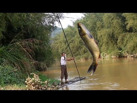 以前拍摄村里老爷爷各种抓鱼的方法，谢谢欣赏