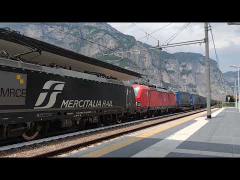 Vectron MIR Black (705) + DB freight TRAIN intermodal LKW WALTER