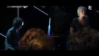 Cat Power : &quot;Bully&quot; (from French Television)