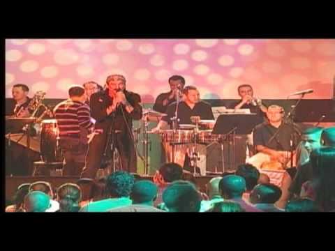 Bazil Alexander - Entrégate (Video Oficial)